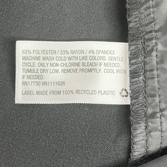 A New Day Cropped Dress Pants Womens Size 4 Black Straight Leg - Picture 7 of 8